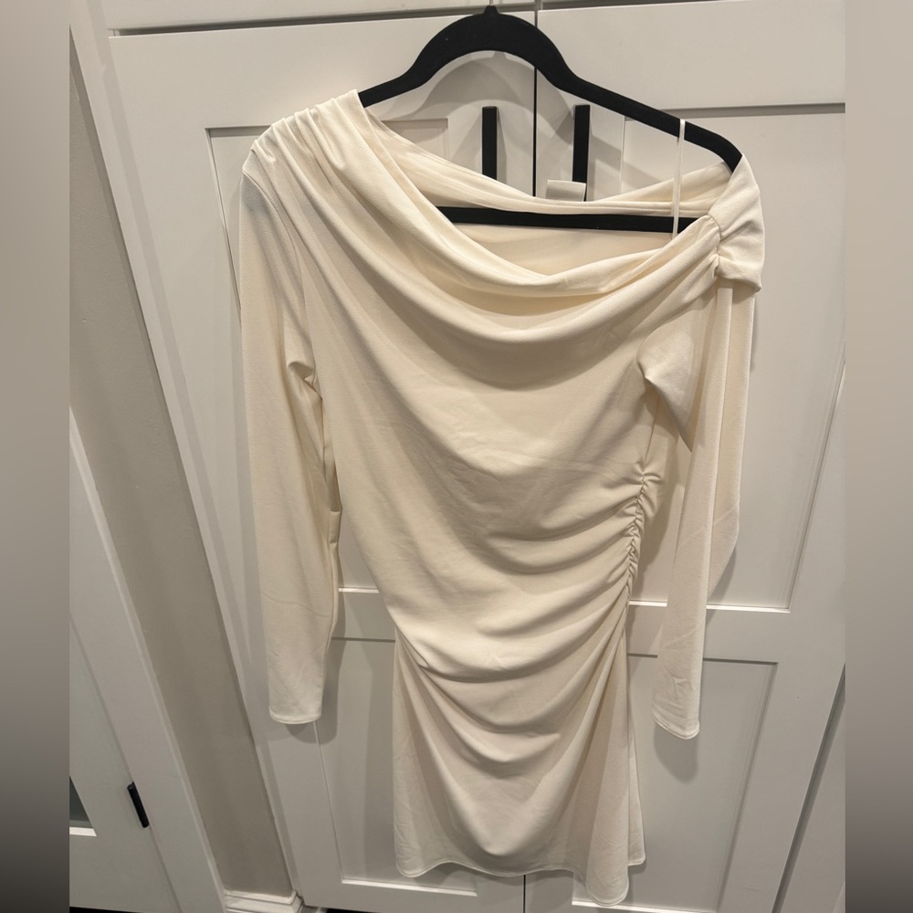 Abercrombie & Fitch Cream long sleeve dress